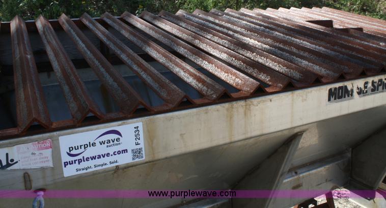 image for item F2534 Monroe stainless steel spreader