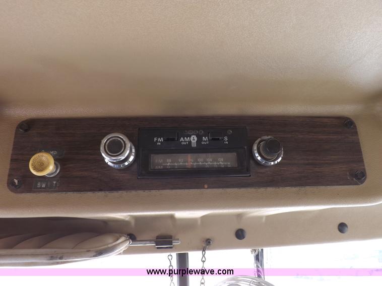 image for item F6018 1979 Kenworth semi truck