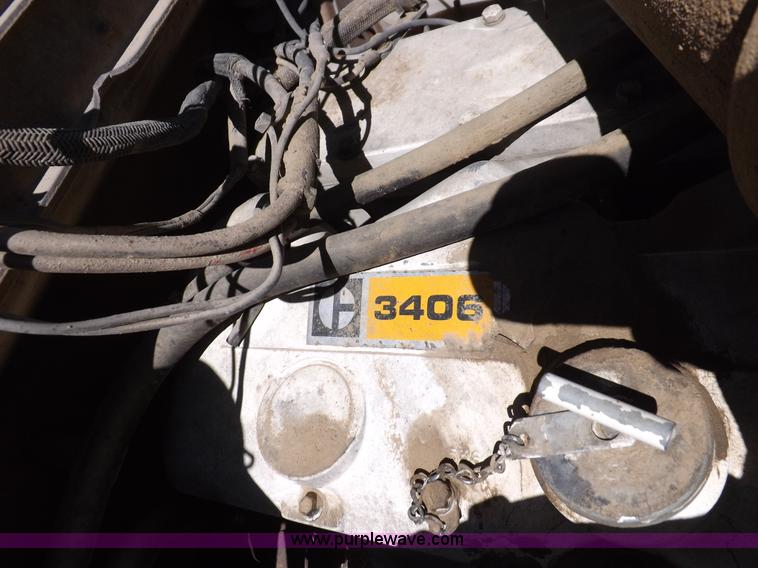 image for item F6018 1979 Kenworth semi truck