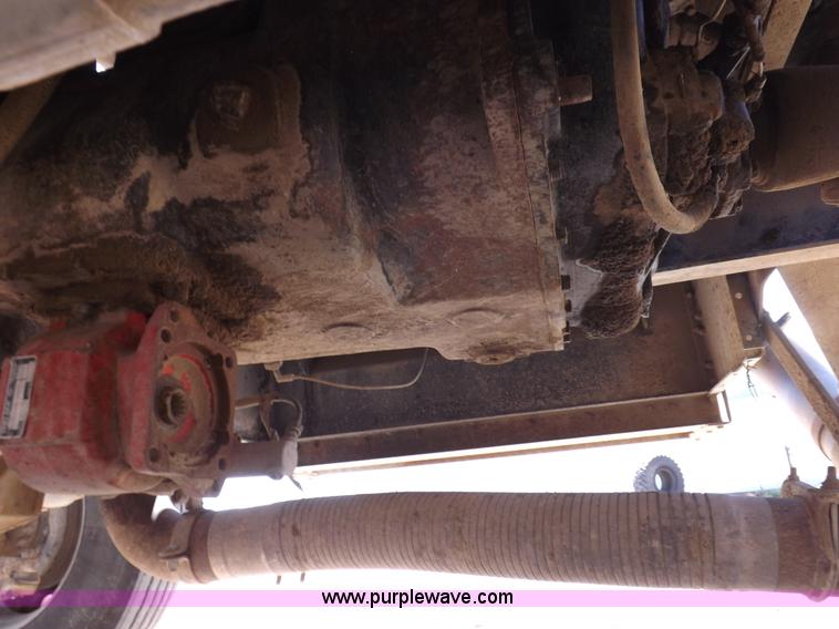 image for item F6018 1979 Kenworth semi truck