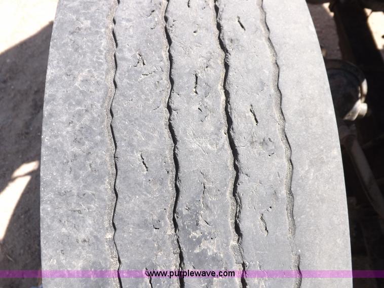 image for item F6018 1979 Kenworth semi truck