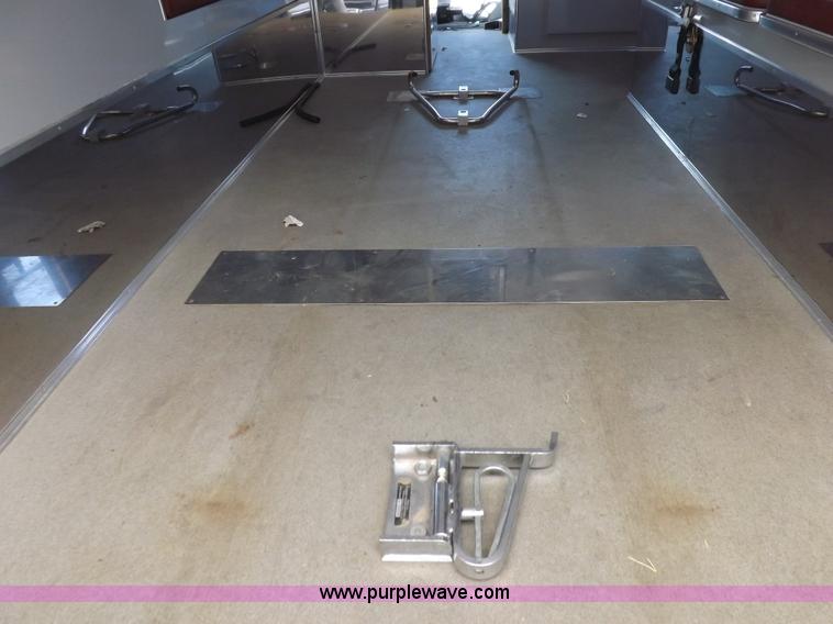 image for item F6021 1991 Ford E350 ambulance