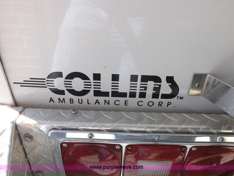 image for item F6021 1991 Ford E350 ambulance