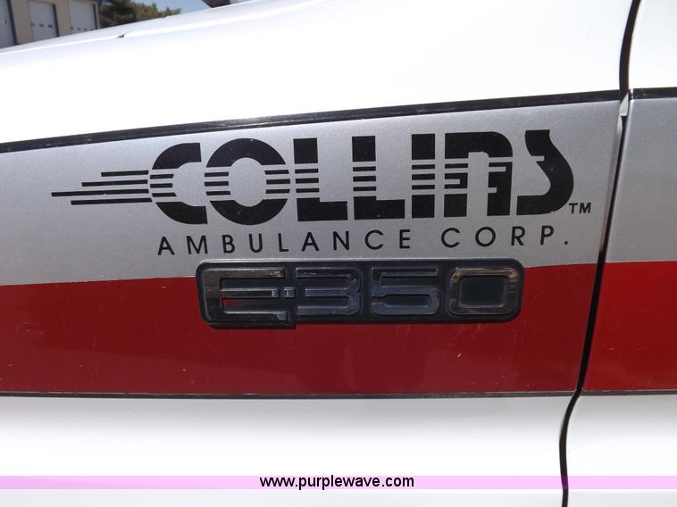 image for item F6021 1991 Ford E350 ambulance