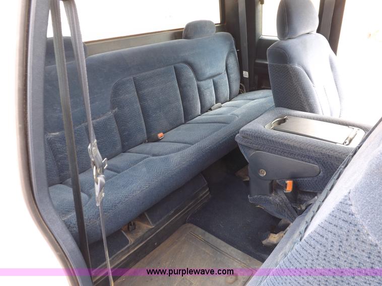 image for item F6025 1997 Chevrolet Silverado 1500 extended cab pickup truck