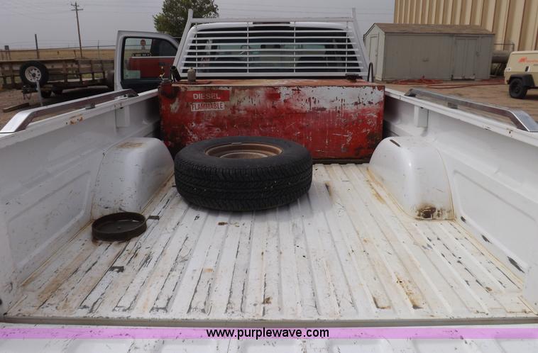 image for item F6025 1997 Chevrolet Silverado 1500 extended cab pickup truck