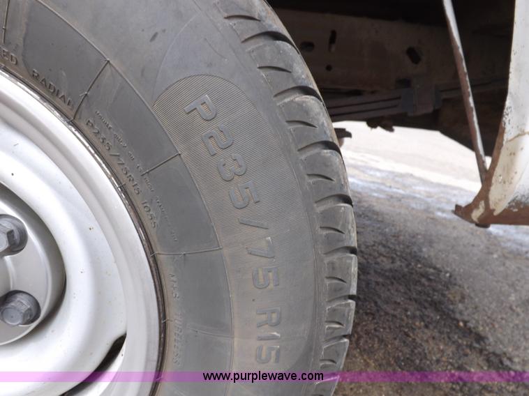 image for item F6025 1997 Chevrolet Silverado 1500 extended cab pickup truck