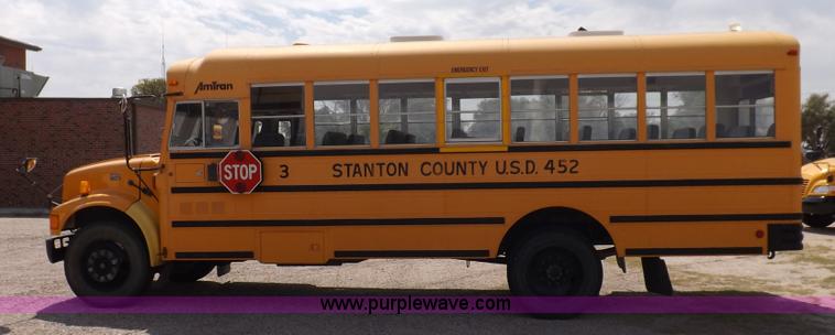 image for item F6028 1995 International Navistar 3800 school bus