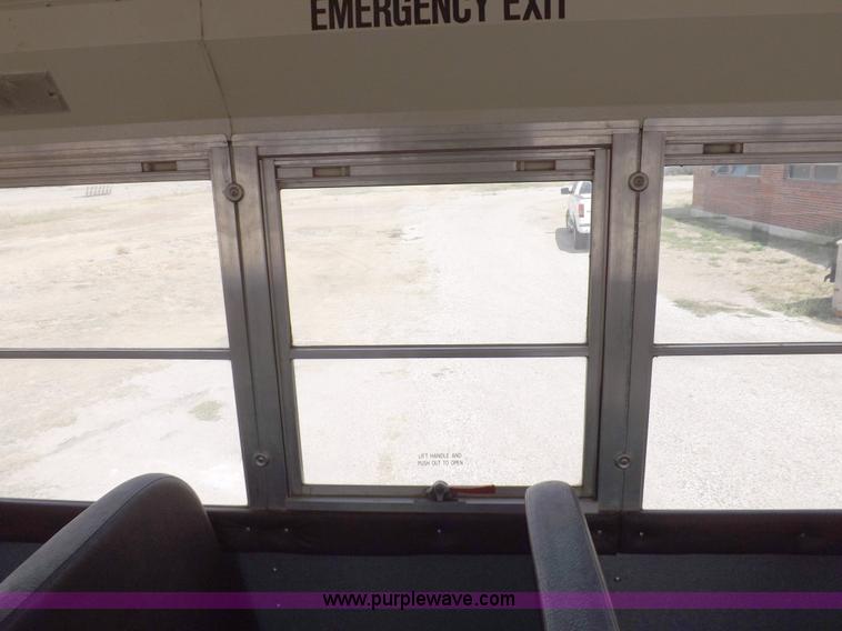 image for item F6028 1995 International Navistar 3800 school bus