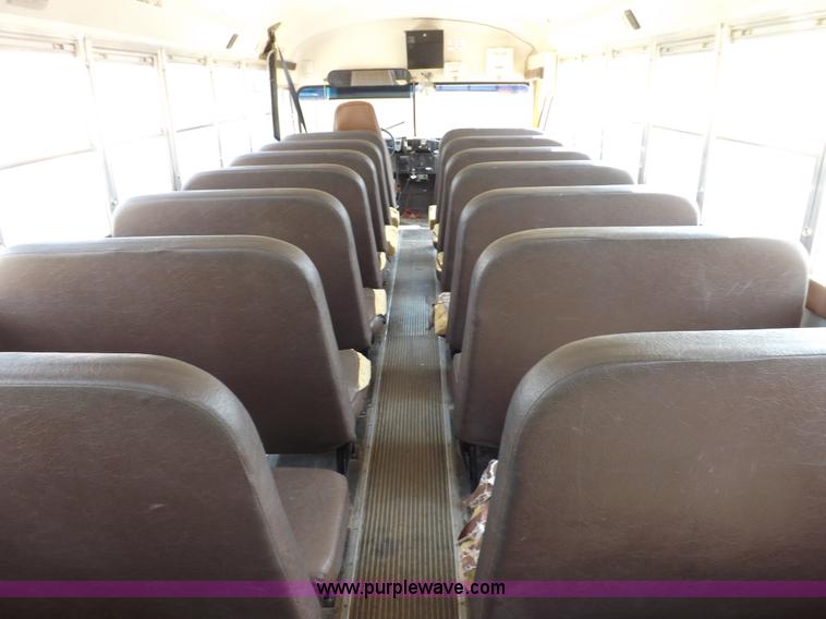 image for item F6028 1995 International Navistar 3800 school bus