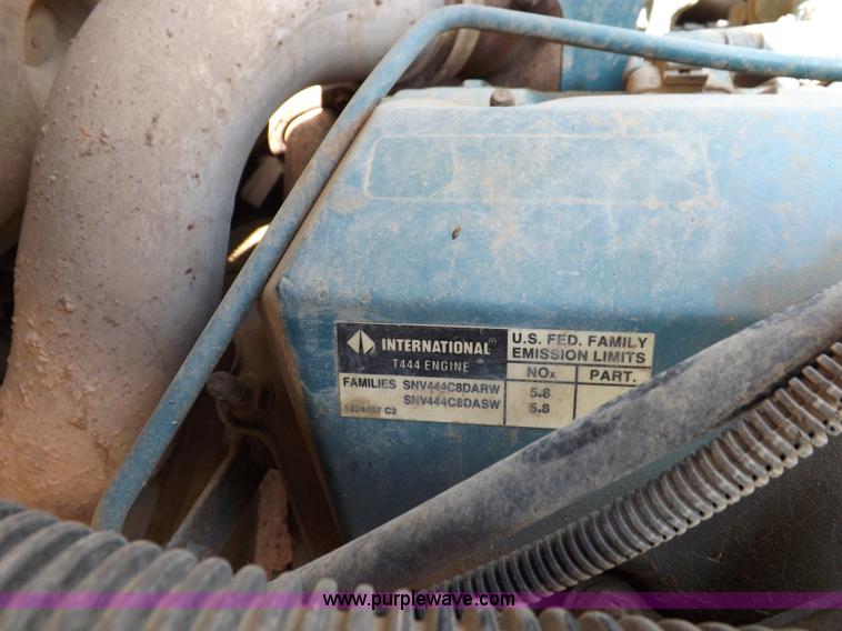 image for item F6028 1995 International Navistar 3800 school bus