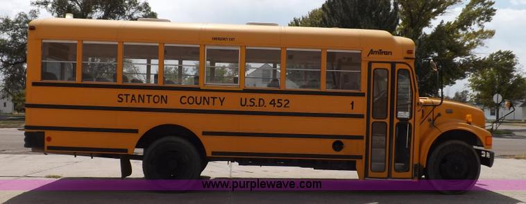 image for item F6029 1996 International Navistar 3800 school bus
