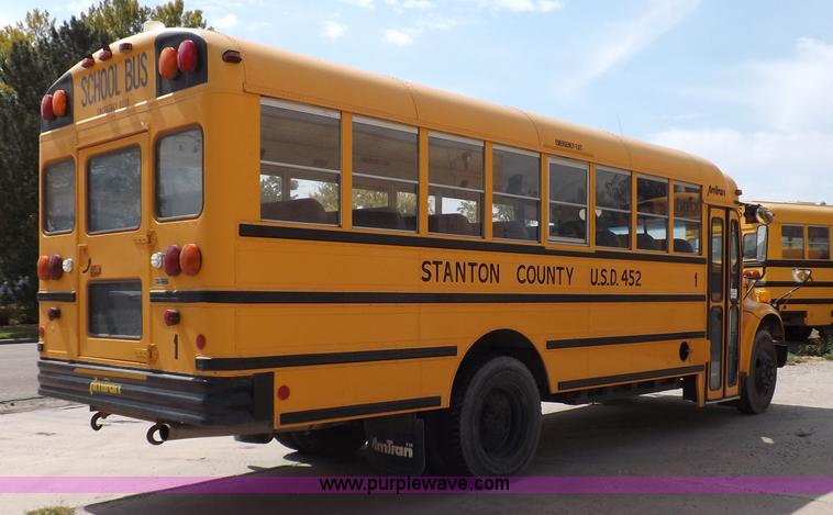 image for item F6029 1996 International Navistar 3800 school bus