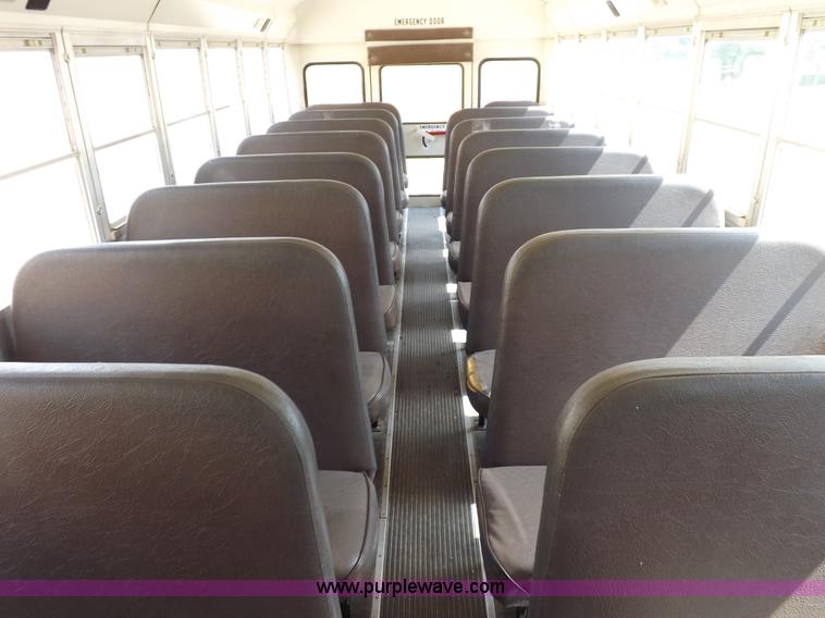 image for item F6029 1996 International Navistar 3800 school bus