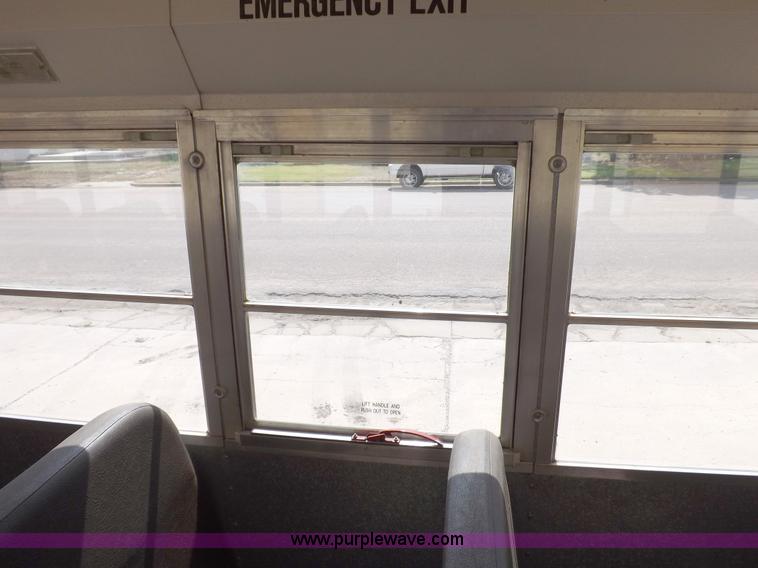 image for item F6029 1996 International Navistar 3800 school bus