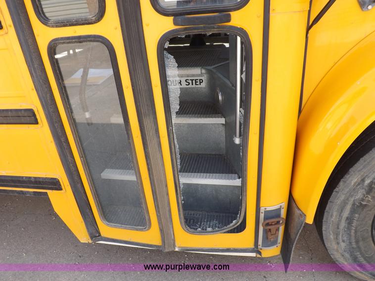 image for item F6029 1996 International Navistar 3800 school bus