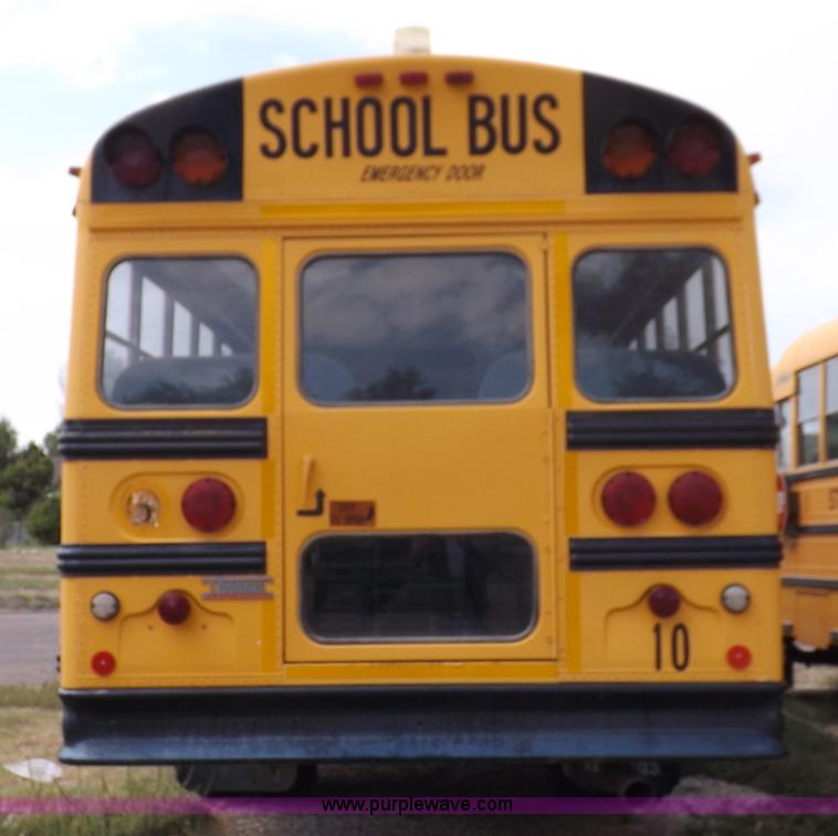 image for item F6030 1994 International Navistar 3700 Thomas Built school bus