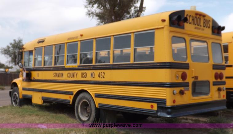 image for item F6030 1994 International Navistar 3700 Thomas Built school bus