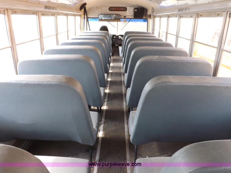 image for item F6030 1994 International Navistar 3700 Thomas Built school bus