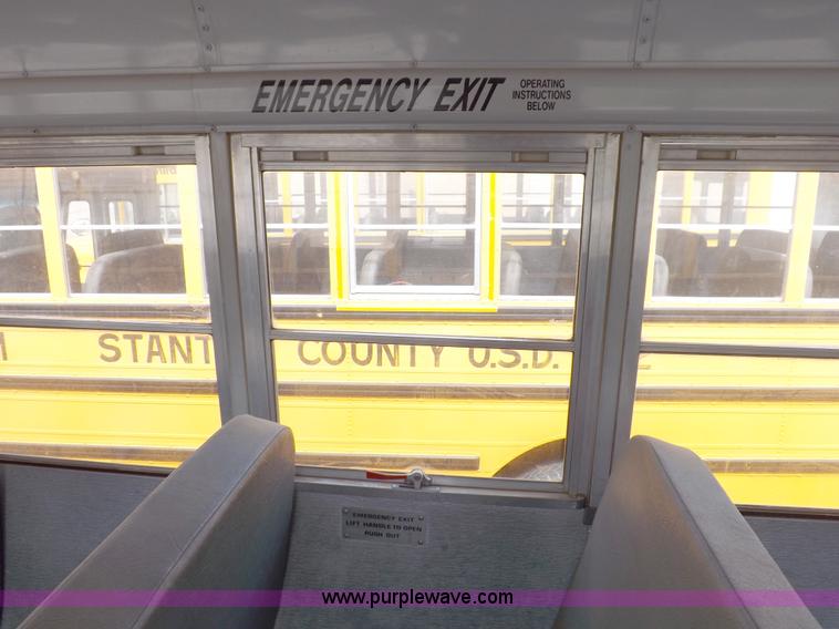 image for item F6030 1994 International Navistar 3700 Thomas Built school bus