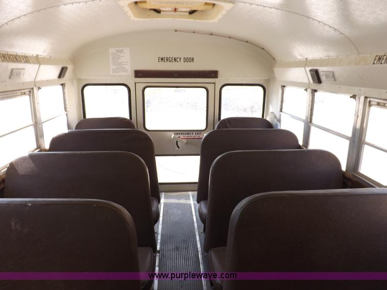 image for item F6031 1993 GMC G3500 Vandura school bus