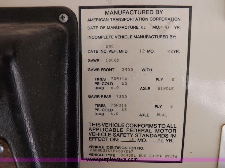 image for item F6031 1993 GMC G3500 Vandura school bus