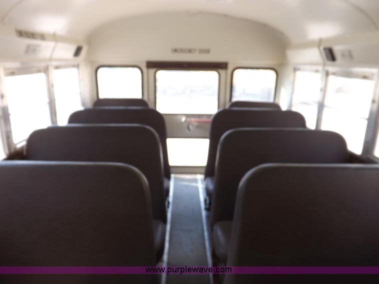 image for item F6032 1994 GMC G3500 Vandura school bus