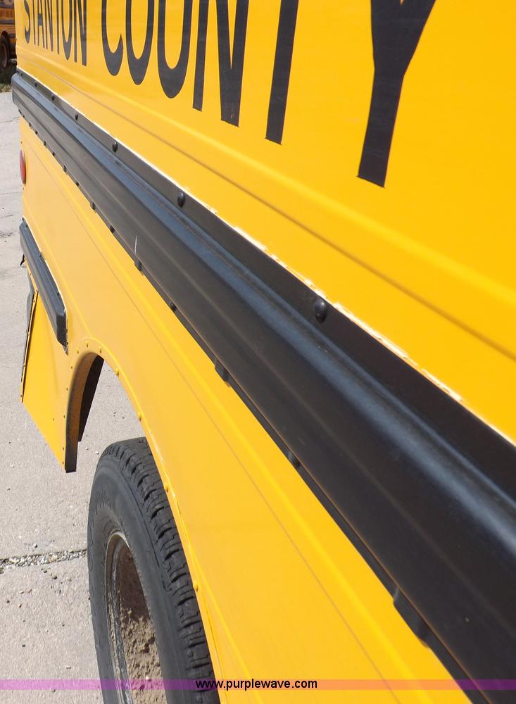 image for item F6032 1994 GMC G3500 Vandura school bus