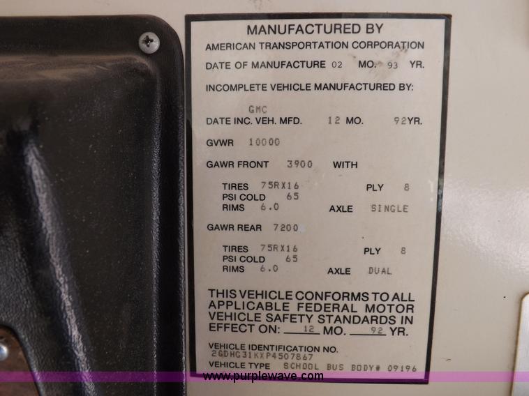 image for item F6032 1994 GMC G3500 Vandura school bus