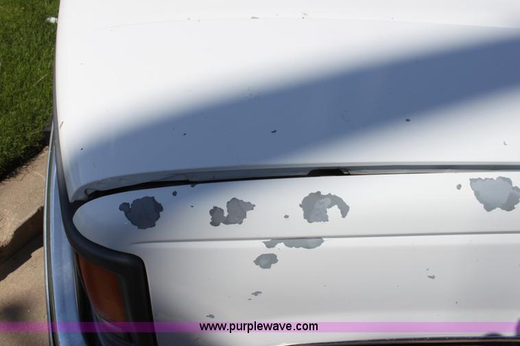 image for item G4917 1997 Chevrolet Suburban 1500 SUV