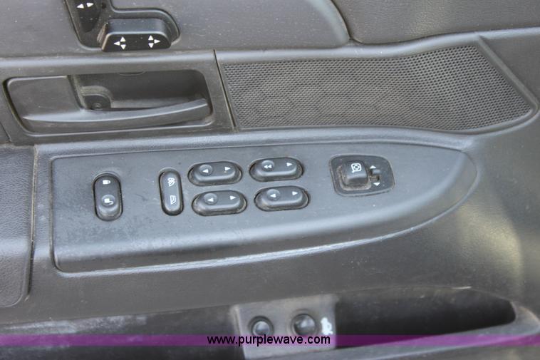 image for item G4926 2003 Ford Crown Victoria Police Interceptor