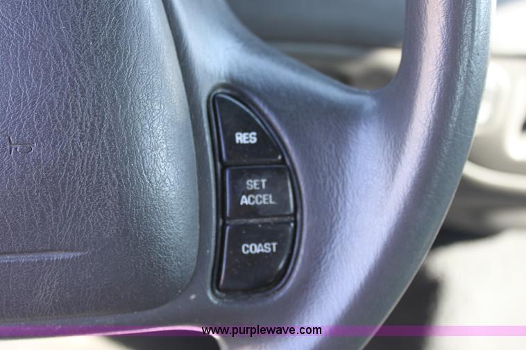 image for item G4926 2003 Ford Crown Victoria Police Interceptor