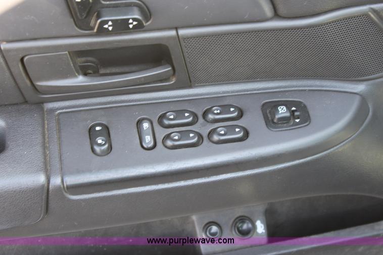 image for item G4928 2003 Ford Crown Victoria Police Interceptor