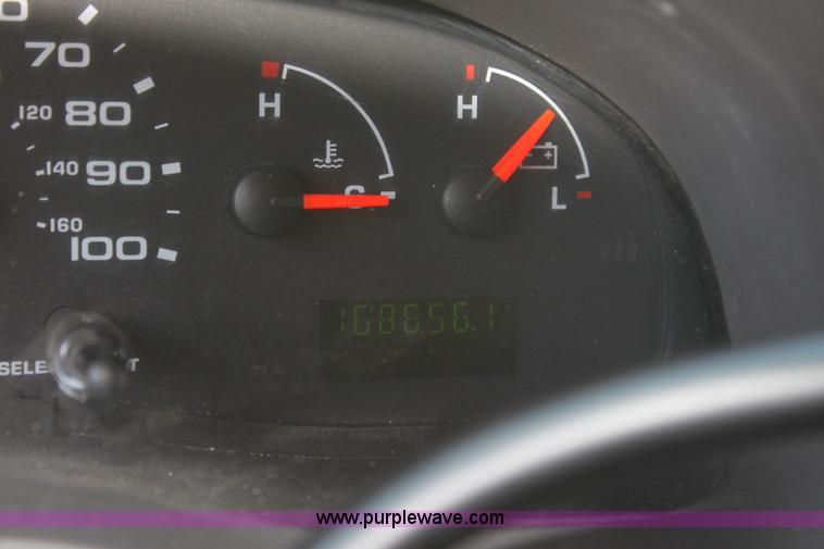 image for item G4935 2008 Ford E450 Super Duty transit bus