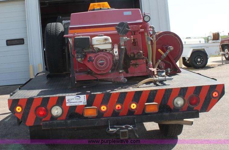 image for item G4938 1996 Chevrolet Cheyenne K2500 flatbed spray truck