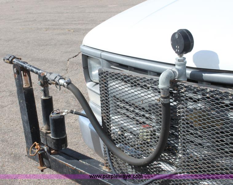 image for item G4938 1996 Chevrolet Cheyenne K2500 flatbed spray truck