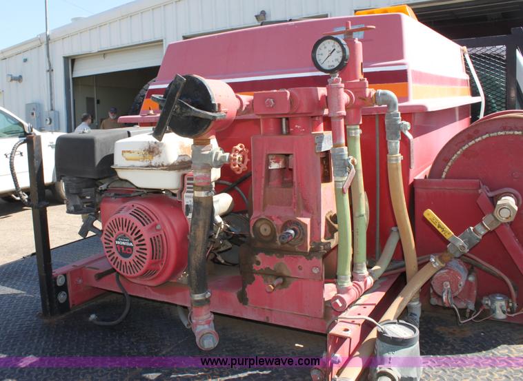 image for item G4938 1996 Chevrolet Cheyenne K2500 flatbed spray truck