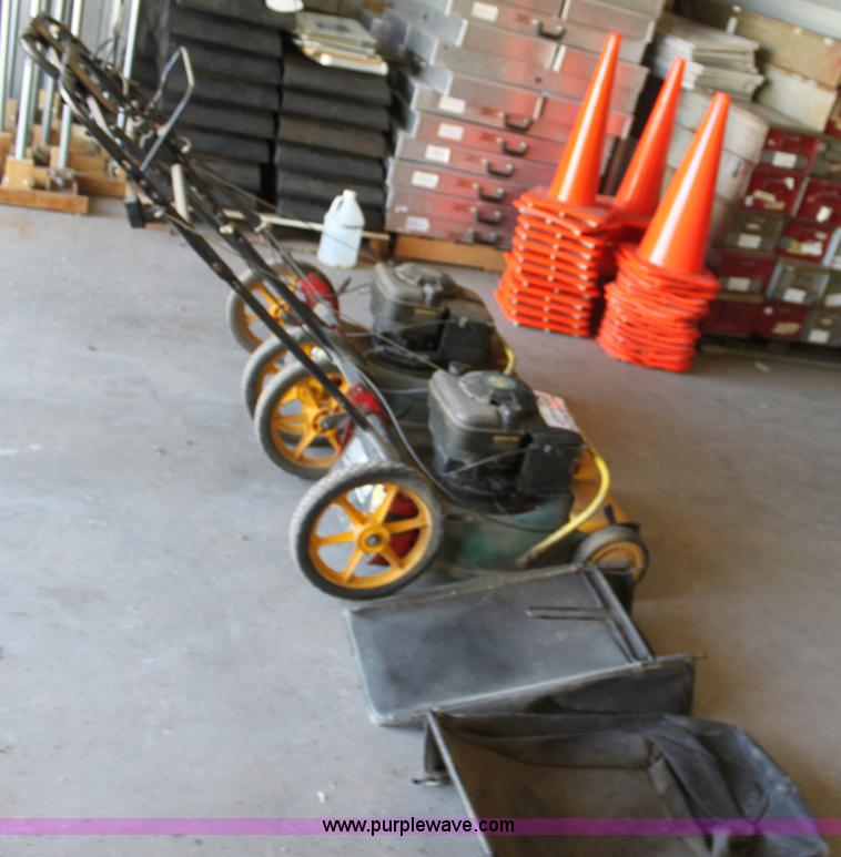 image for item G4941 Yard Man self-propelled push mower