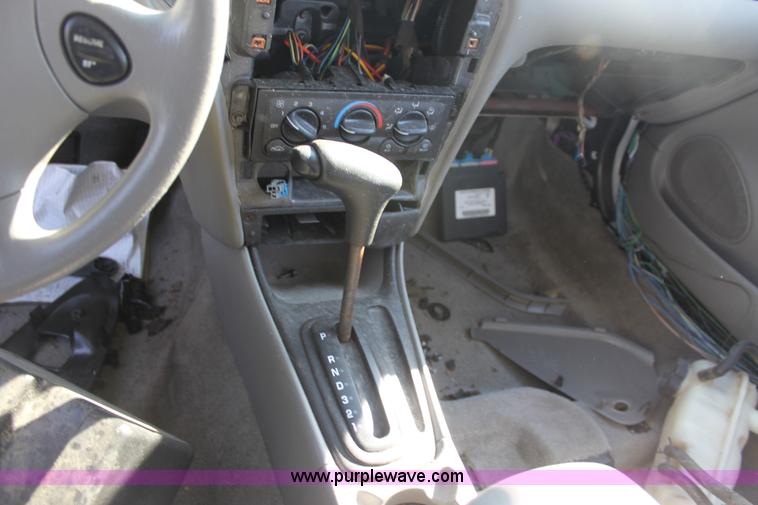 image for item G4953 2002 Chevrolet Malibu