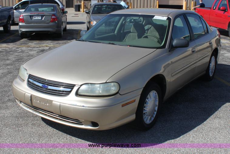 image for item G4954 2002 Chevrolet Malibu