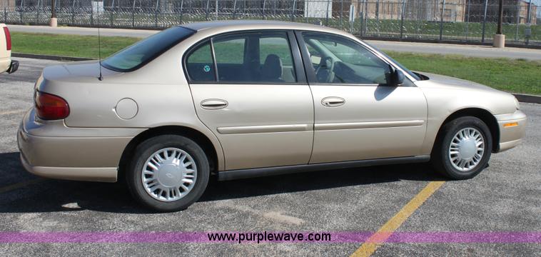 image for item G4954 2002 Chevrolet Malibu