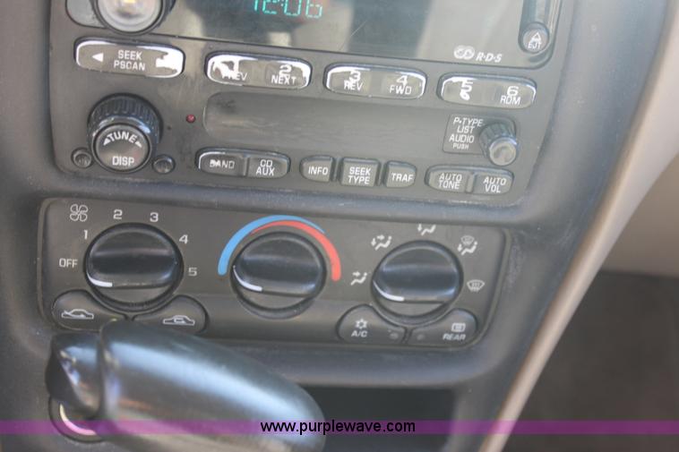 image for item G4954 2002 Chevrolet Malibu