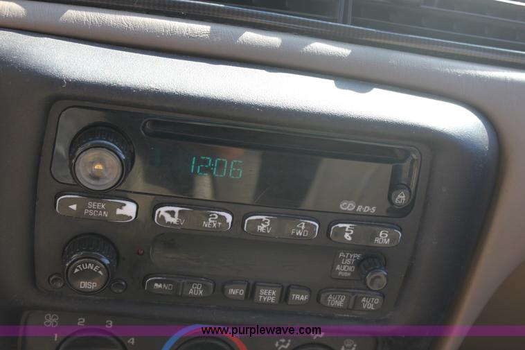 image for item G4954 2002 Chevrolet Malibu