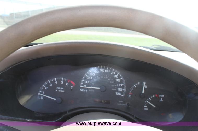 image for item G4954 2002 Chevrolet Malibu