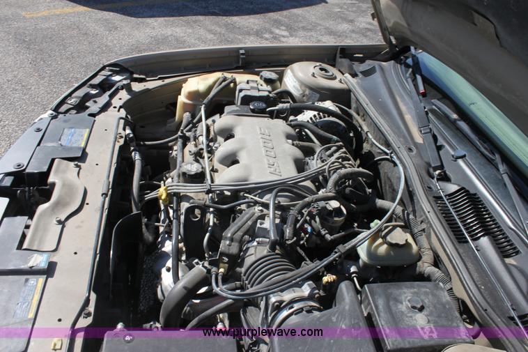 image for item G4954 2002 Chevrolet Malibu