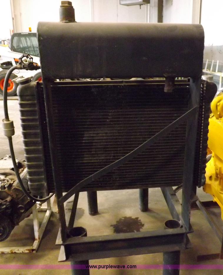 image for item J9037 Chevrolet 454 CID V8 gas engine