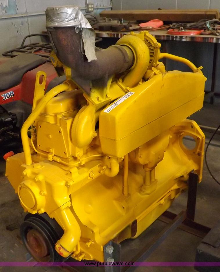 image for item J9039 John Deere 466 six cylinder turbo diesel engine