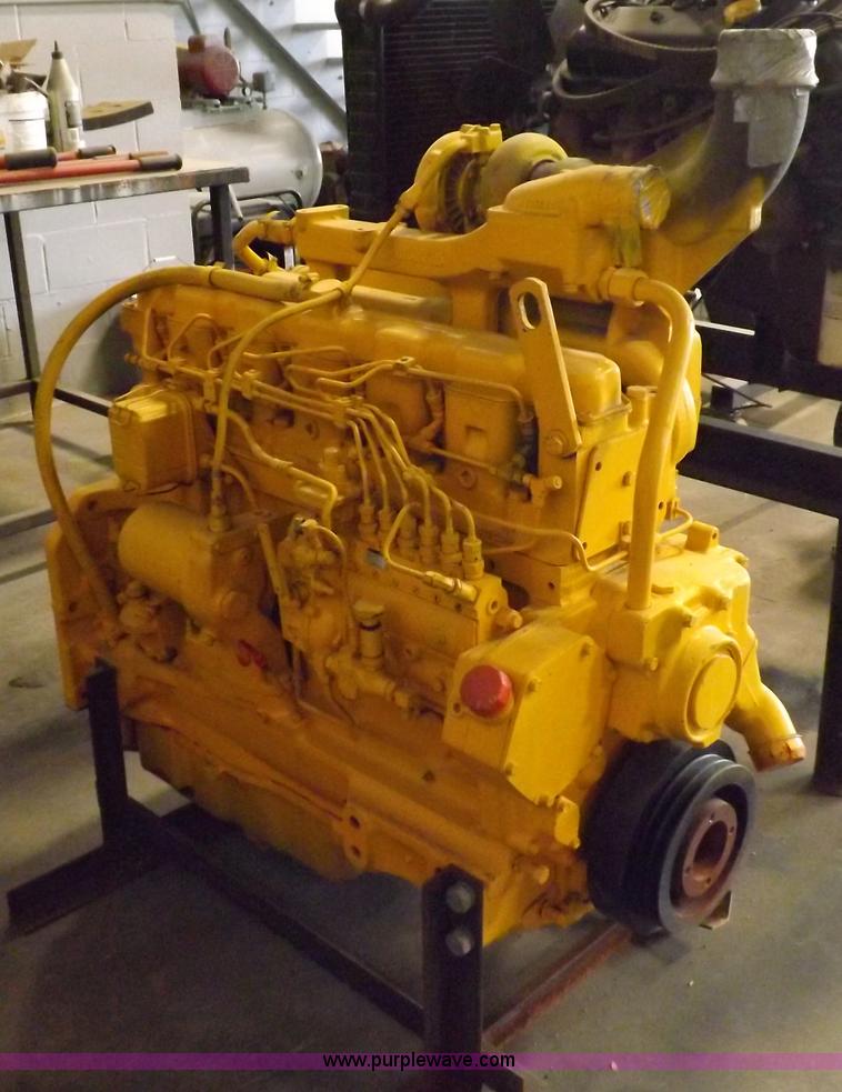 image for item J9039 John Deere 466 six cylinder turbo diesel engine