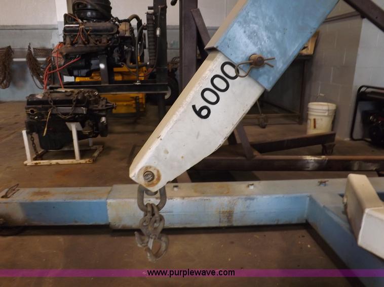 image for item J9041 (2) hoists