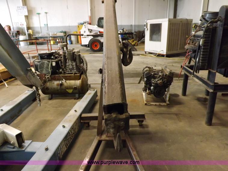 image for item J9041 (2) hoists